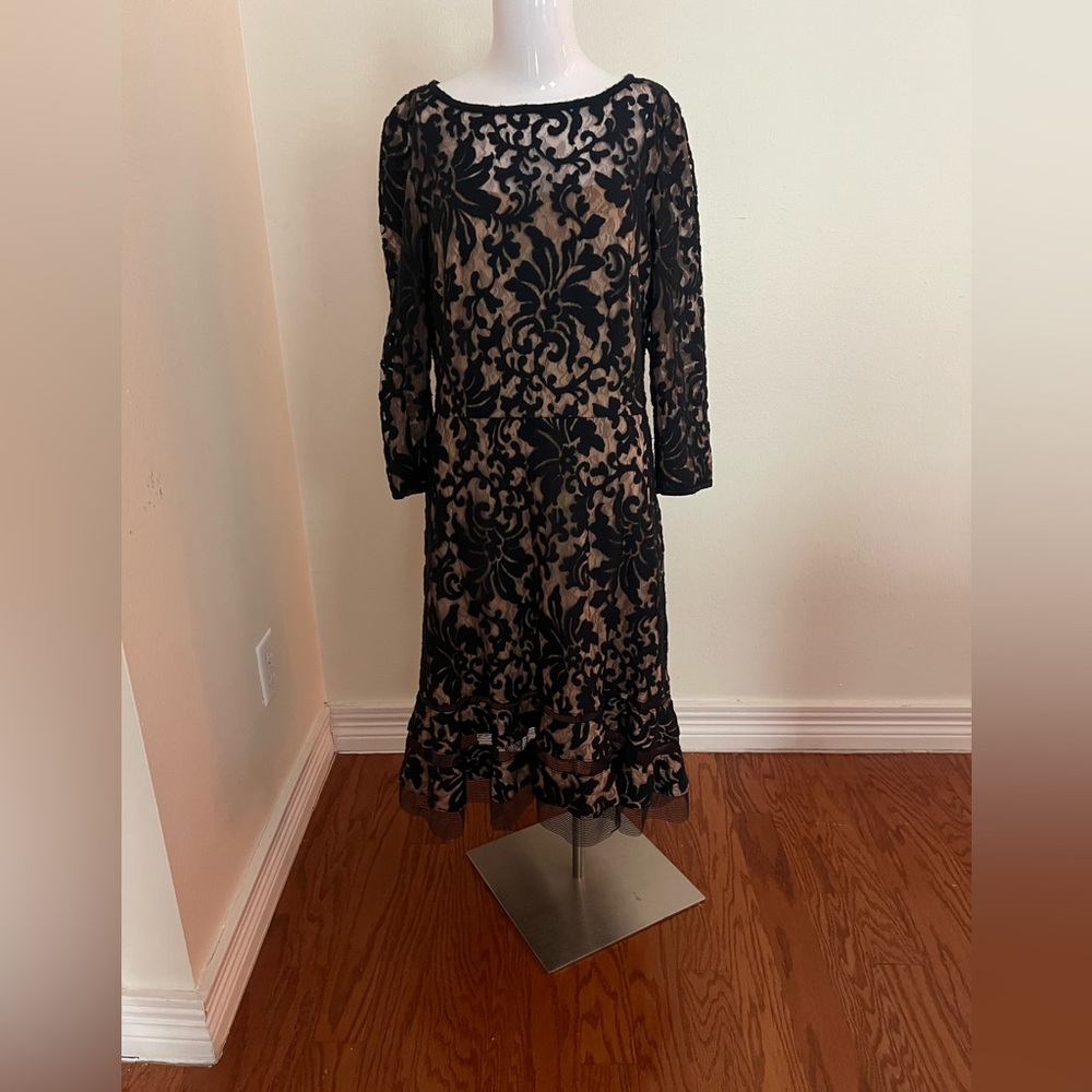 Tadashi Shoji Black Lace Midi Dress with Nude Lining